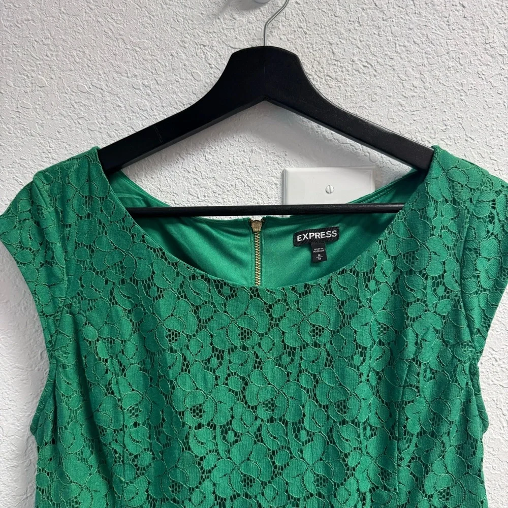 Express Green Lace Scoop Necl Cap Sleeve Popplin Top M - Picture 3 of 8